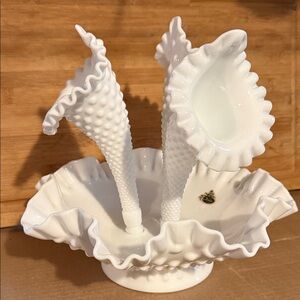 Fenton epergene  vase